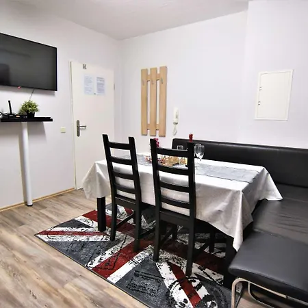 Apartment Gorgeous In Muelheim Am Wiener Platz