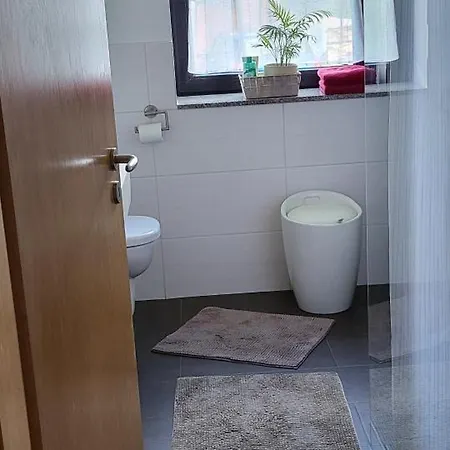Gemuetliche Koelner Norden Apartment Cologne