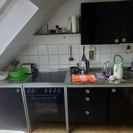 Apartment Komfort Citytrain Messe Business Erholung Wifi Mit Magentatv Bis 4 Pers Cologne