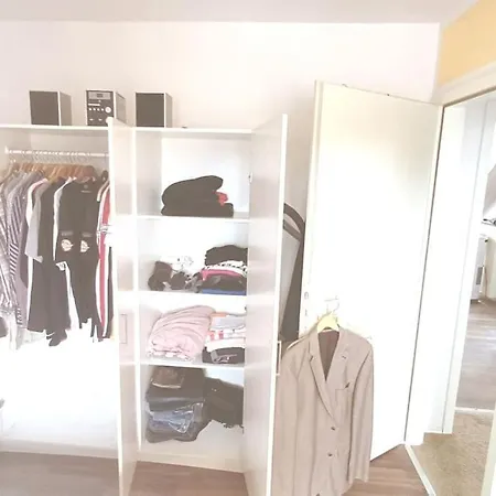 Apartment Komfort Citytrain Messe Business Erholung Wifi Mit Magentatv Bis 4 Pers Cologne