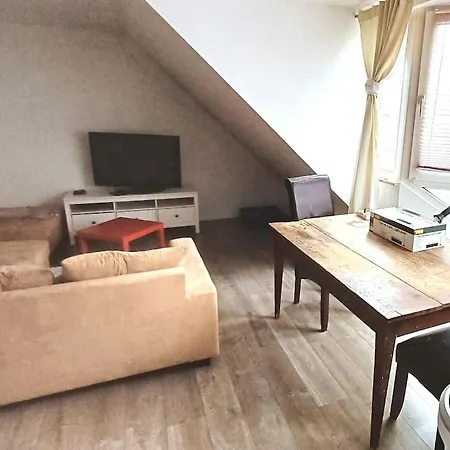 Apartment Komfort Citytrain Messe Business Erholung Wifi Mit Magentatv Bis 4 Pers
