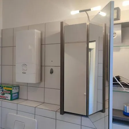 Komfort Citytrain Messe Business Erholung Wifi Mit Magentatv Bis 4 Pers Apartment *