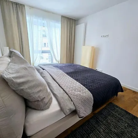 Apartment Elegantes Riverside Köln