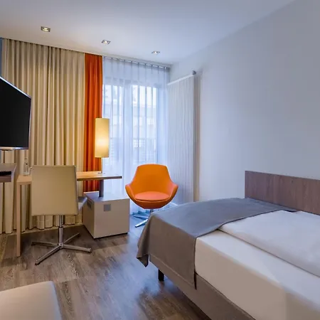 Hotel Kommerzhotel 3*