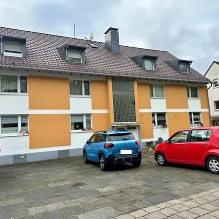 6-personen In Direkter Naehe Von Messe Und Flughafen Apartment *