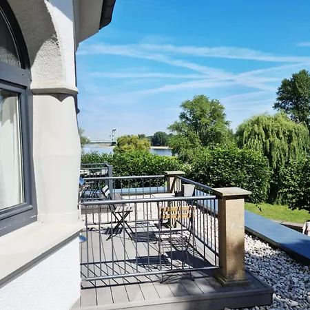 Hotel Rheinblick 4*