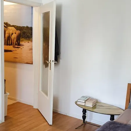 Apartament Cozy Spacious In Suelz Kolonia