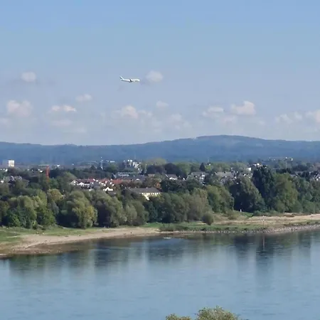 Aparthotel Rheinblick 3*