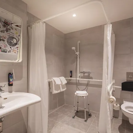 - The Niu, Mill Muelheim, An Ihg Hotel 3*
