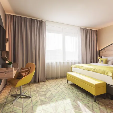 - The Niu, Mill Muelheim, An Ihg Hotel