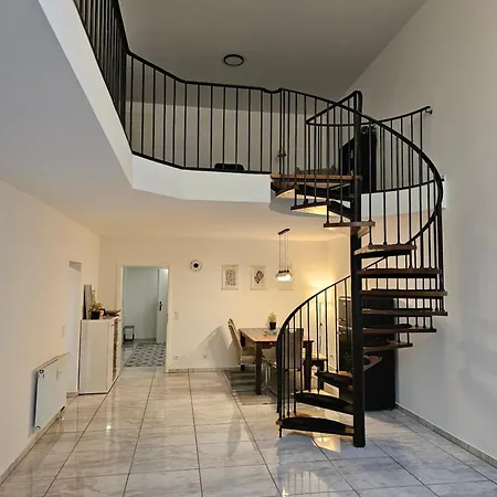 Maisonette In Koelner Villenviertel Appartement