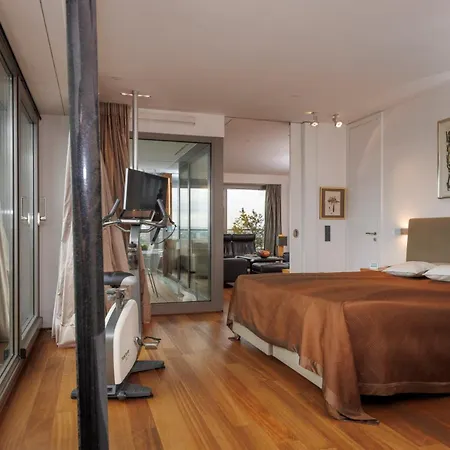 3br Penthouse Kranhaus - What'app - 0034-635-520-036 - For Reservations! Apartment Köln