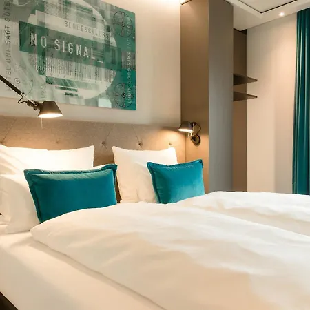 Hotel One Koeln-messe