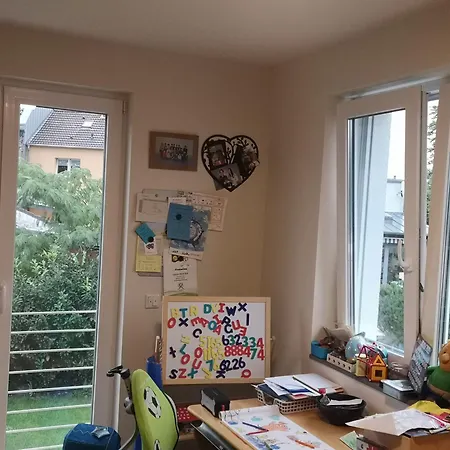 Holiday home Modernes Haus Nahe Zentrum- Mindestens 6 Naechte *