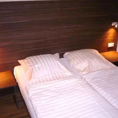 Hotel Ariana
