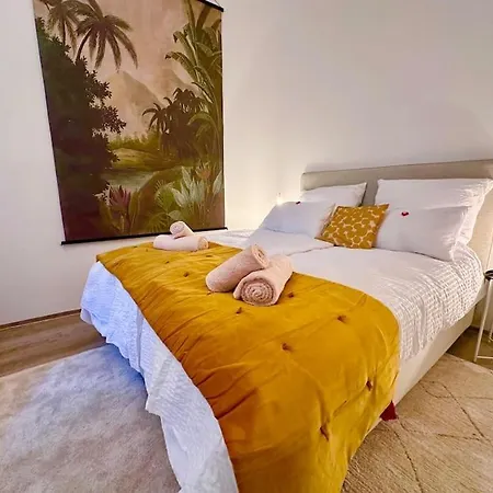 Apartment Ruhige City-oase Am Hauptbahnhof Cologne