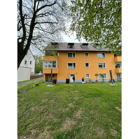 6-personen In Direkter Naehe Von Messe Und Flughafen Apartment *