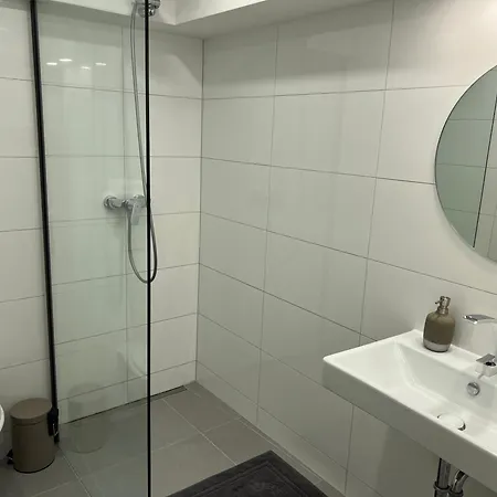 Apartamento Geraeumige Auch Familienfreundlich Bis 4 Personen *