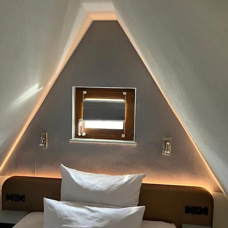 Lint Hotel