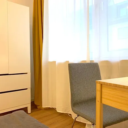 In / Mit Allem Drum Und Dran Köln