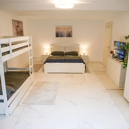 Apartment Aurelia *