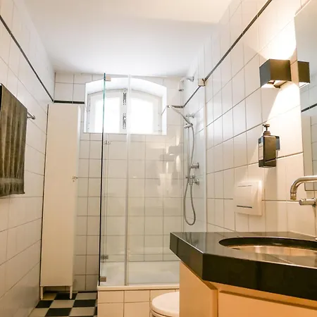 Aurelia Apartment