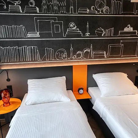 Hotel Loginn Airport Köln