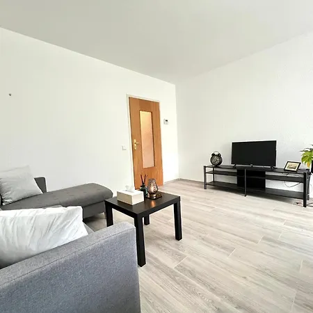 Goldvilla -