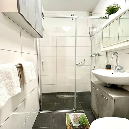 Goldvilla - Apartment Cologne