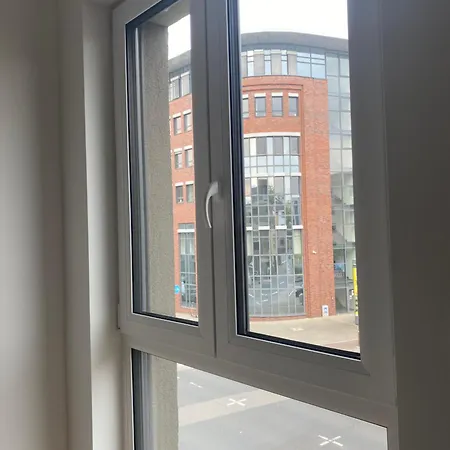 1 Apartment