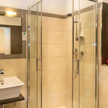 Hotel Skada Coelln 3*