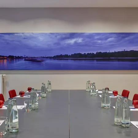 Hotel Express Muelheim By Ihg Cologne