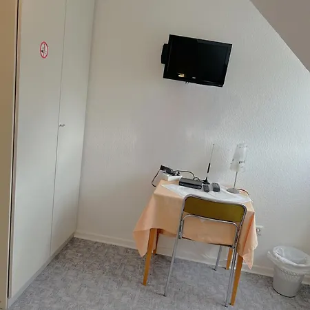 Ξενοδοχείο Haus Schwan 3*
