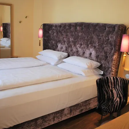 Classic Harmonie Hotel