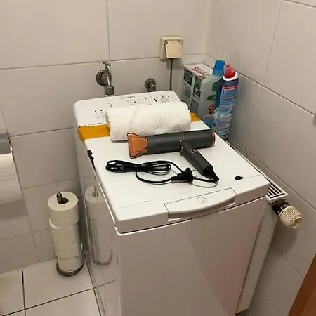 Aparment In Popular Neighborhood Apartment *
