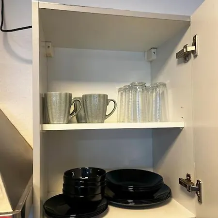Aparment In Popular Neighborhood Apartment