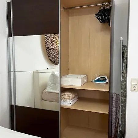 Apartment Aparment In Popular Neighborhood