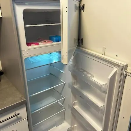 Aparment In Popular Neighborhood Apartment