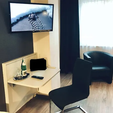 Alt Deutz City-messe-arena Kontaktloser Self Check-in 2* Cologne