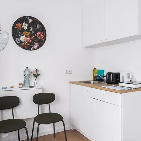 Hostel Maru Living C9 *