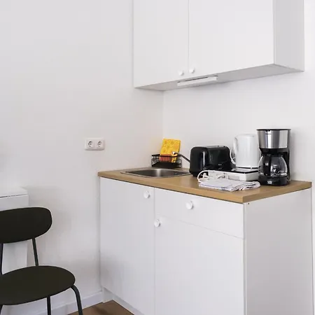 Maru Living C9 Hostel