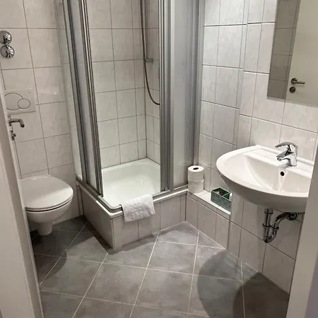Ξενοδοχείο Haus Schwan 3*