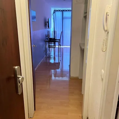 Apartment Budget Deutz Cologne
