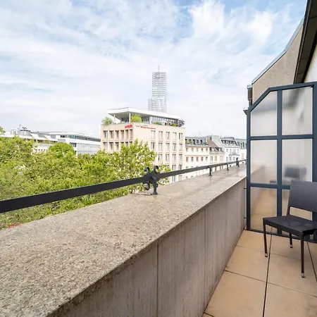 The Midtown 4* Keulen