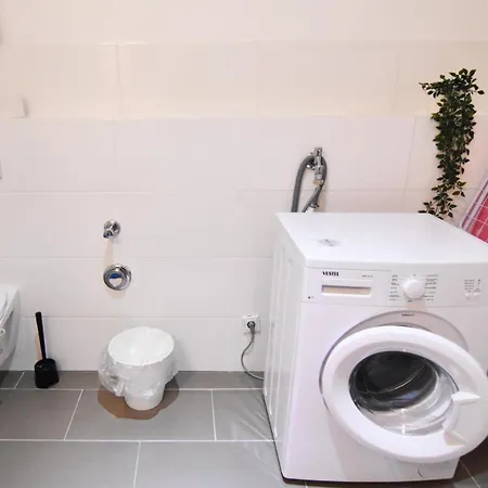 Dorya Am Ring Apartment Cologne