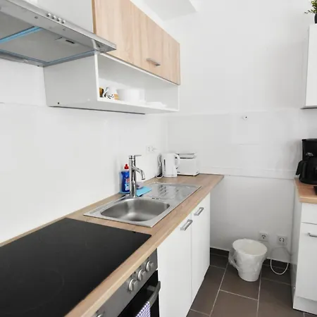 Dorya Am Ring Apartment