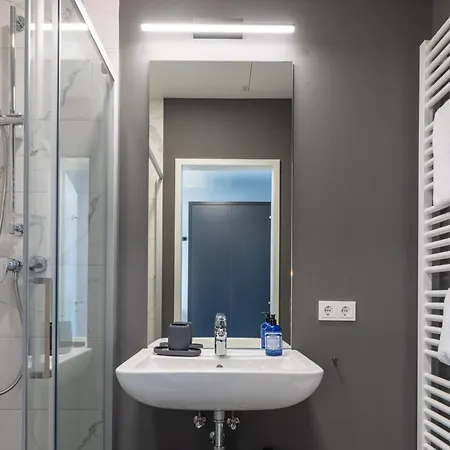Ehrenfeld Aparthotel Cologne