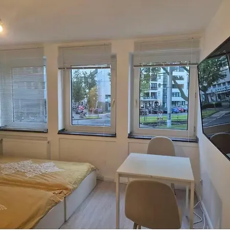 Schicke Wohnung, Innenstadt, Beliebtes Viertel Apartment Cologne
