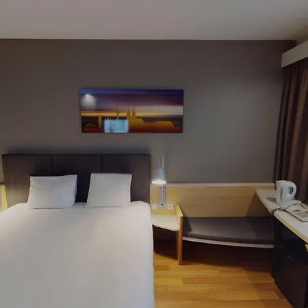 Hotel Ibis Airport Cologne
