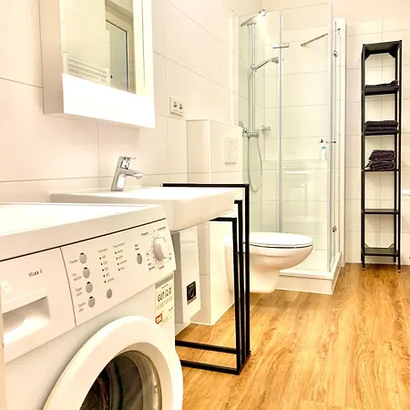 In / Mit Allem Drum Und Dran Apartment